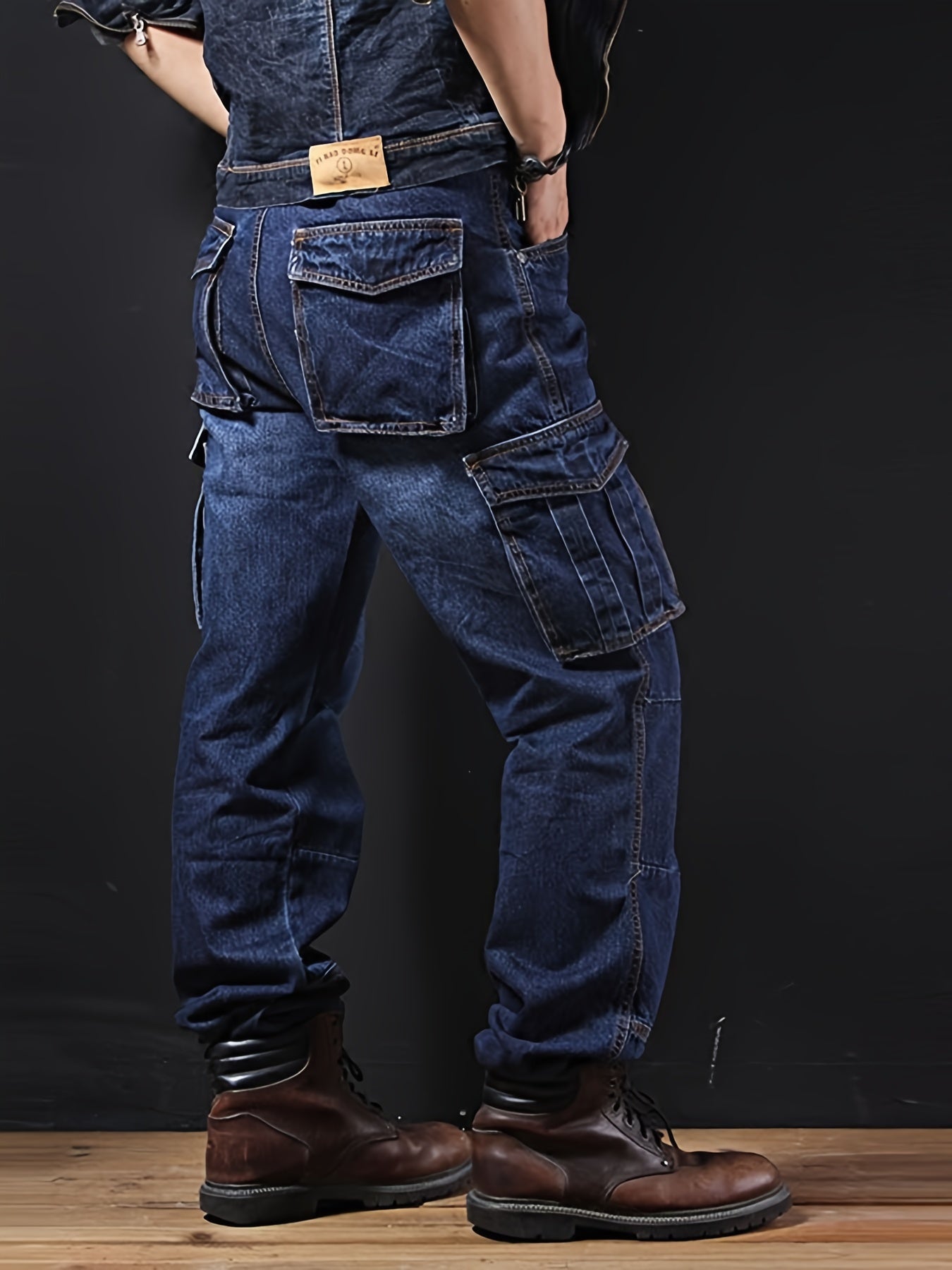 Men’s Pants with Flap Pockets